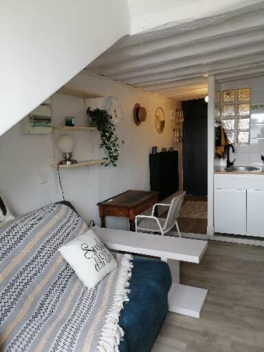 Apartamento Cute Studio Versailles Chateau Exterior foto