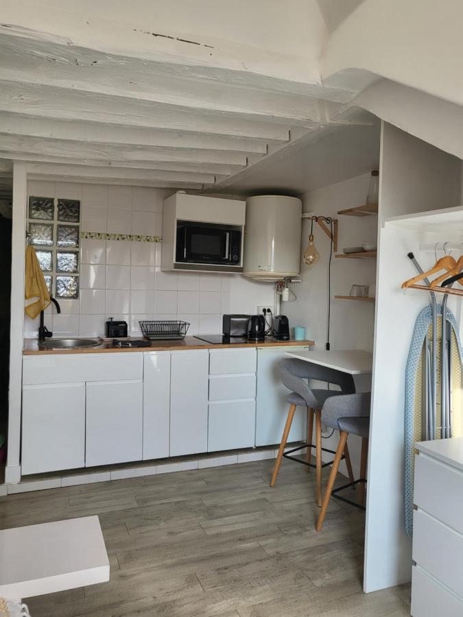 Apartamento Cute Studio Versailles Chateau Exterior foto